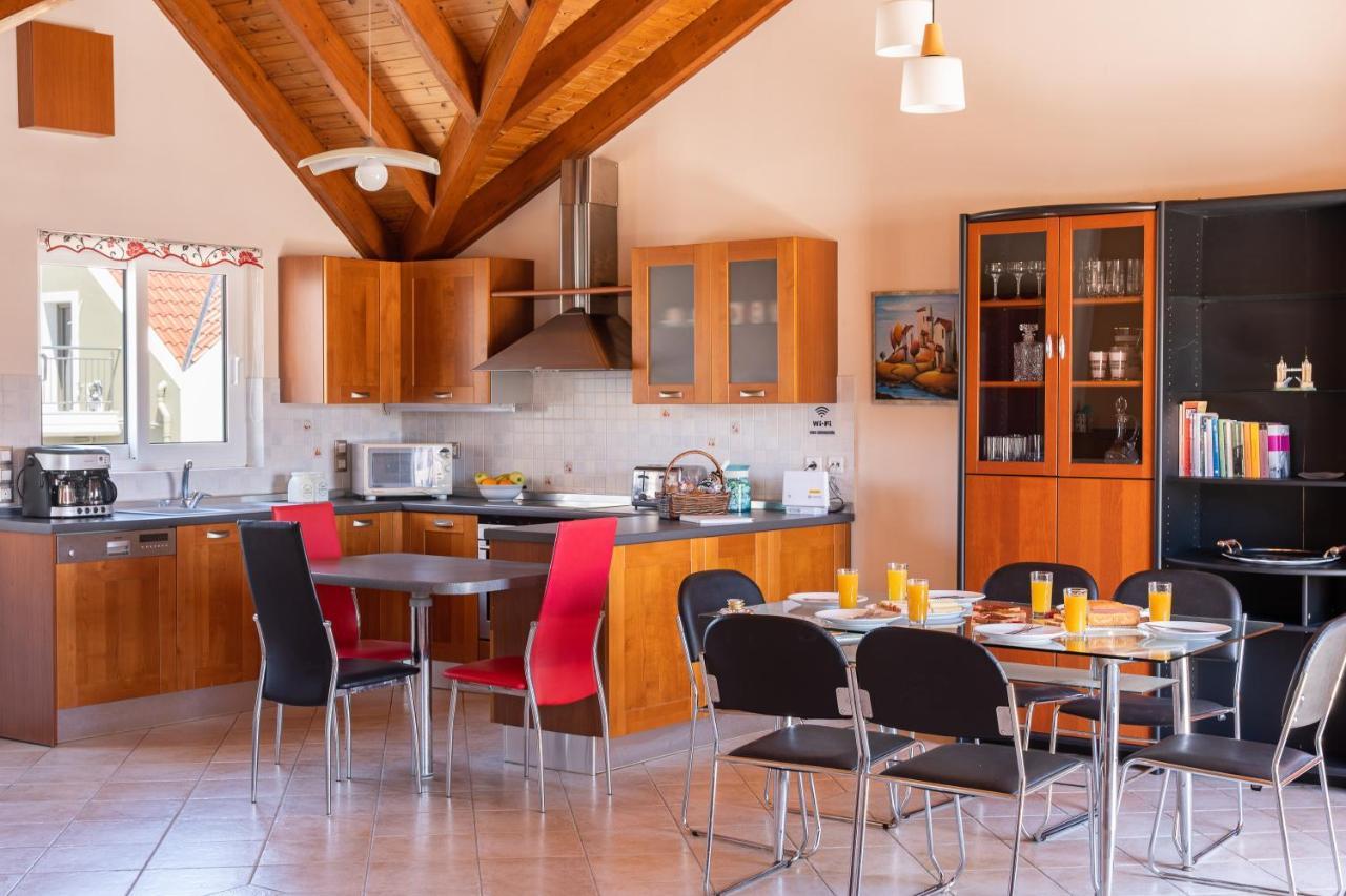 Grand Square Apartment Argostoli  Luaran gambar